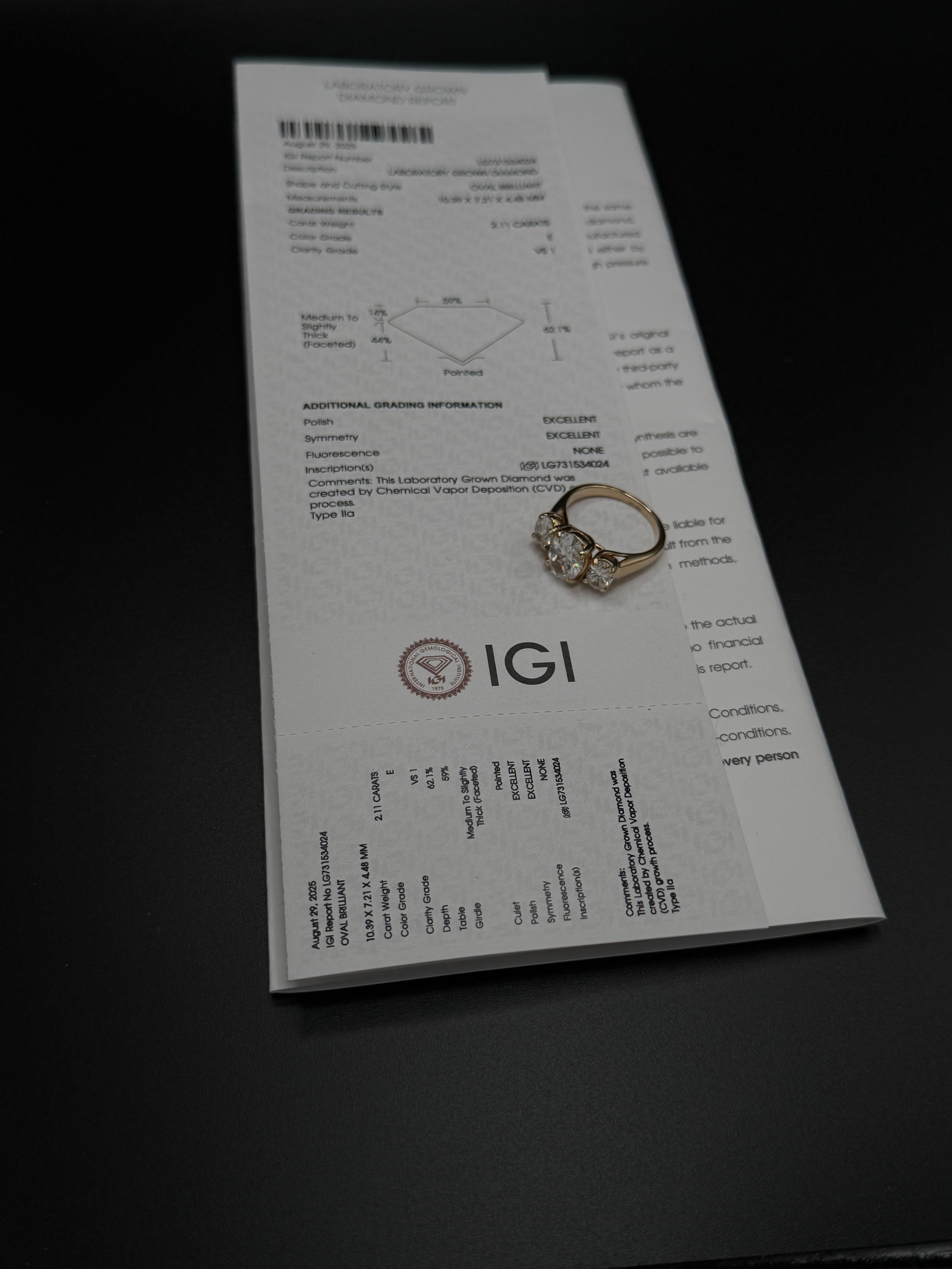 14k Lab diamond 2.11ct